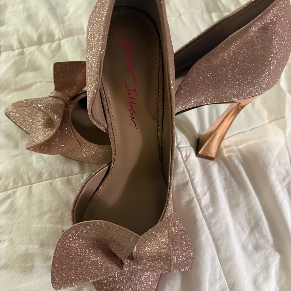 Betsey Johnson Nobble Heels - Picture 7 of 7